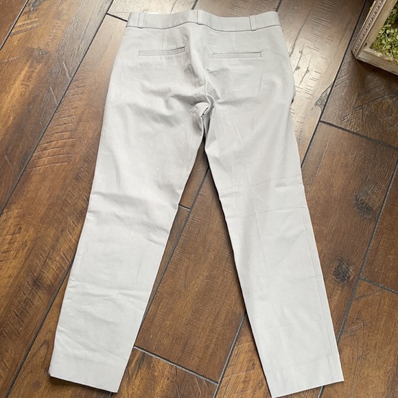 Banana Republic Solan Fit Size 4 - Picture 2 of 5